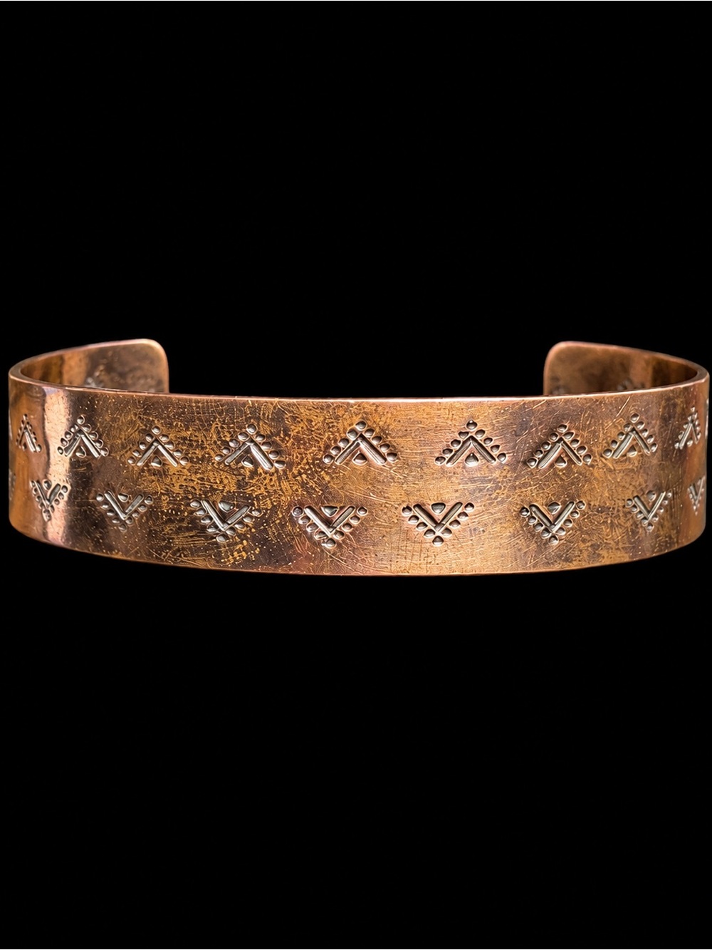New Navajo Made Copper Cuff Bracelet – Stamped Geometric Design – Unsigned